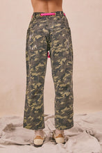 Load image into Gallery viewer, Camo Barrel Pants
