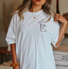 Load image into Gallery viewer, 'little dirt' tee
