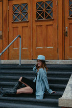 Load image into Gallery viewer, the 'oo you classy' blazer
