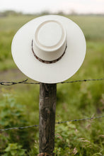 Load image into Gallery viewer, Charlie 1 Horse 'high desert wide brim straw hat'
