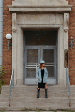 Load image into Gallery viewer, the 'oo you classy' blazer
